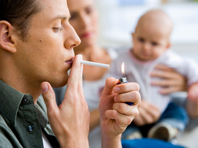 想生高质量宝宝 孕前戒烟了吗